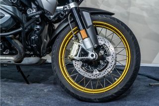 BMW R 1250 GS AKRAPOVIC * TOPCASE * IMPECABLE