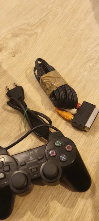 Consola PS2 Fat Plateada + Accesorios