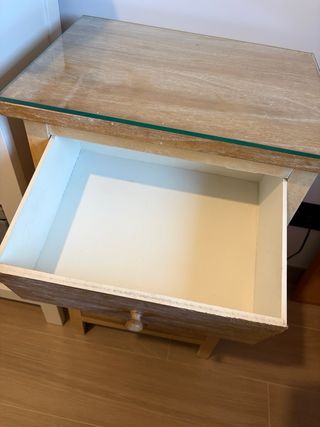 Cajonera madera con tapa cristal