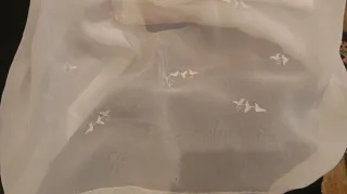 Traje de bautizo y gorrito antiguo.