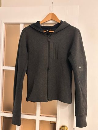 Chaqueta Adidas con capucha mujer gris