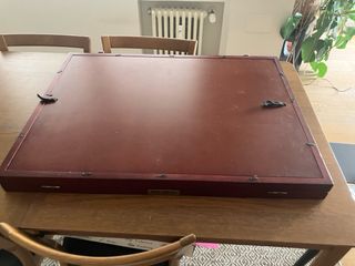 Caja maletín para puzzles