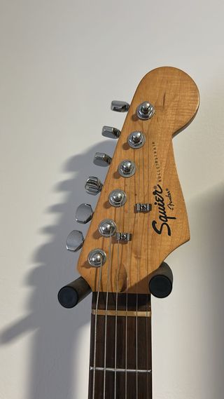 Guitarra Squier Bullet Azul