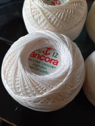 4 ovillos de hilo Ancora para crochet