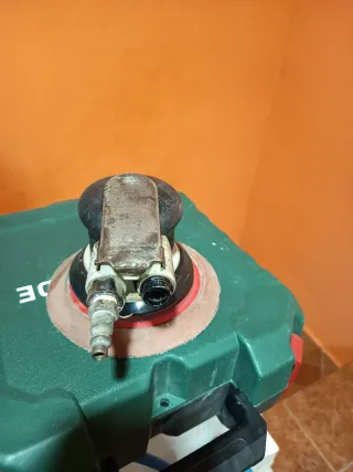 Lijadora neumatica orbital marca Dynabrade