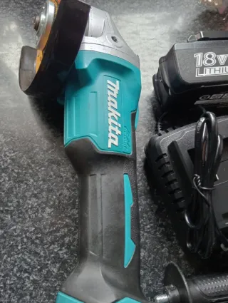 Amoladora Makita 115mm sin uso