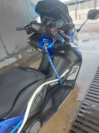 Yamaha T-Max 530 Movistar 54.000 km