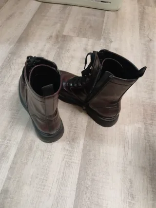 Botas militares Parfois burdeos T39