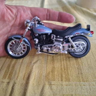 Modellino Moto Harley Davidson Maisto