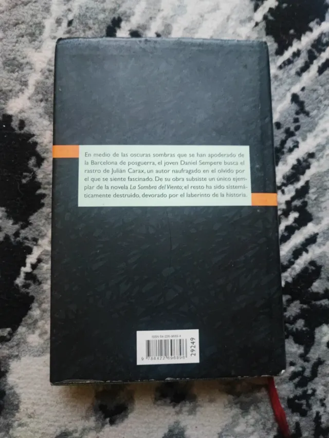 LA SOMBRA DEL VIENTO