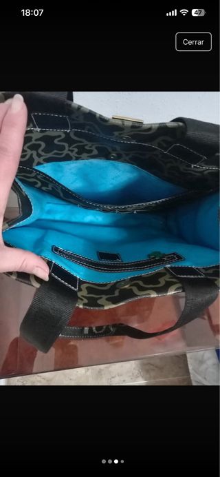 Bolso Negro y Dorado