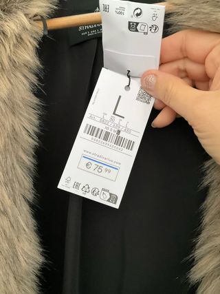 Abrigo pelo stradivarius nuevo L  veste fourrure