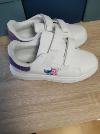 Zapatillas niña talla 35 nuevas