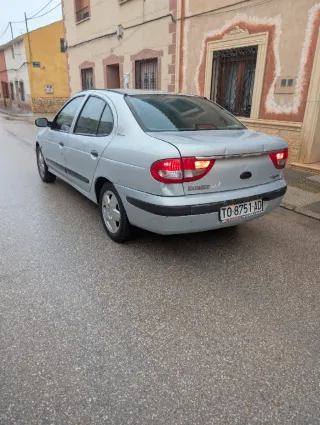 Renault Megane 1999