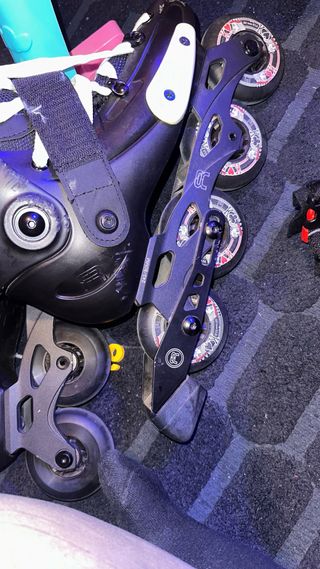 Patines profesionales negros FR skates