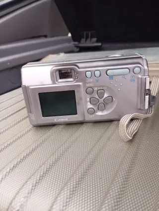 Cámara Canon PowerShot A200 2MP