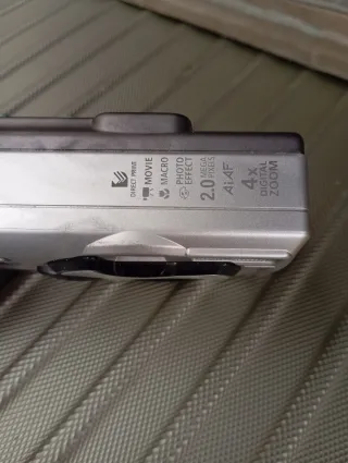 Cámara Canon PowerShot A200 2MP