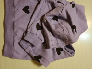 Felpa viola con cappuccio e zip