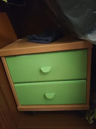 Escritorio con cajonera extra para almacenaje