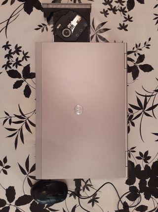 Portátil HP Elitebook 8470P en color plata