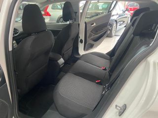 Peugeot 308 1.5 hdi AUTOMATICO 2020