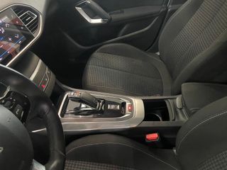 Peugeot 308 1.5 hdi AUTOMATICO 2020