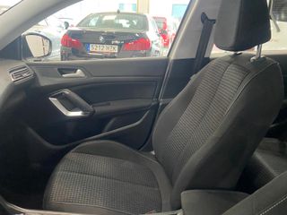 Peugeot 308 1.5 hdi AUTOMATICO 2020