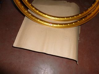 LLANTAS AKRONT 1,40X21 36 Radios ORO