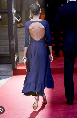 Vestido invitada Miphai verde azulado