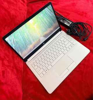 Portátil HP 14 DF 003 NS Blanco