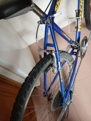Bicicleta de montaña Hoocker