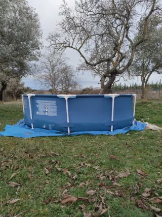 Piscina desmontable azul