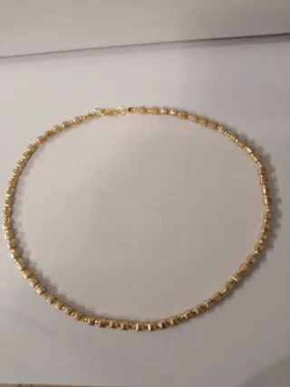 Bocarol Ematite Dorata opaca girocollo