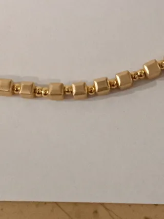 Bocarol Ematite Dorata opaca girocollo