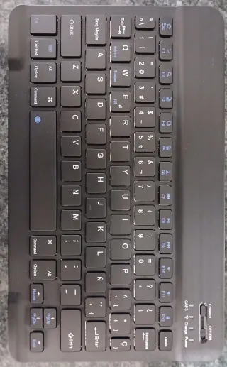 Teclado inalámbrico negro