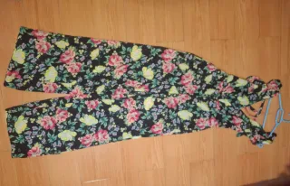 Mono Palazzo Bershka Estampado Flores Talla S