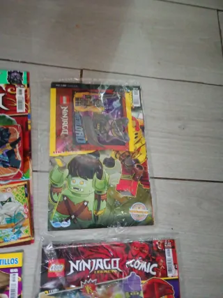 Lote 4 Revistas LEGO Ninjago