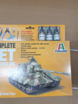 Maqueta Italeri Sd.Kfz. 182 King Tiger 1:72