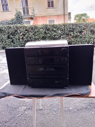 Stereo GBC per pezzi di ricambio - Radio funzionan