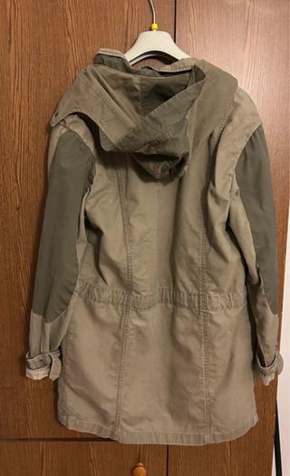 Soprabito Zara con cappuccio beige/verde oliva
