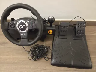 Volante Logitech Driving Force Pro