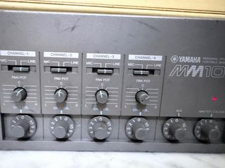 Yamaha MM10 Mezclador Portátil