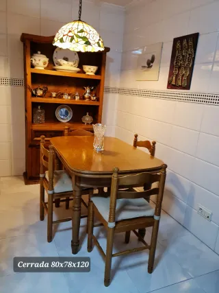 Mesa extensible cocina y 4 sillas