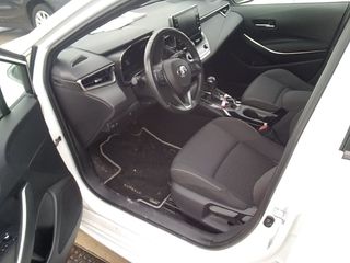 Toyota Corolla 1.8 125 Híbrido Active Tech E-CVT 90 kW (122 CV)