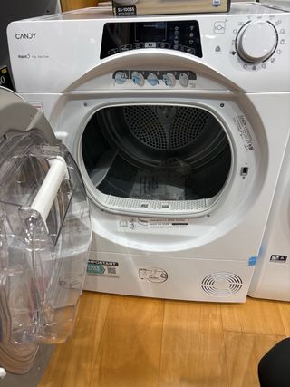 Secadora Candy 9kg Clase A