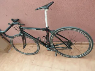 Bicicleta carretera carbono 105