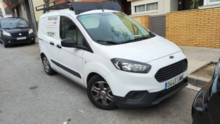 Ford Transit Courier 2017