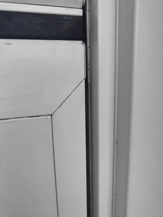 Portal aluminio motor eje basculante