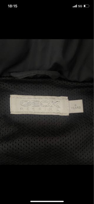 Abrigo niña Geox negro con capucha