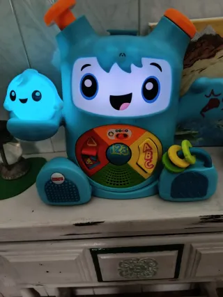 Muñeco interactivo Fisher Price